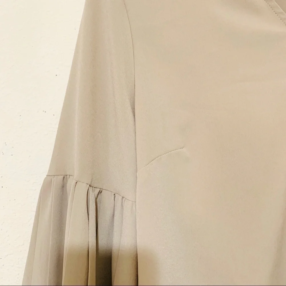 BANANA REPUBLIC pleated tan puff long sleeves blouse boho women’s size S
